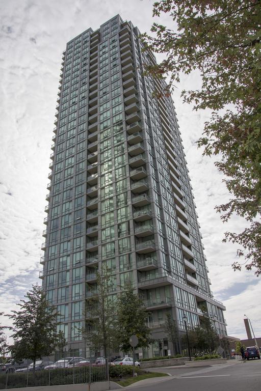 Maplewood Furnished Suites Mississauga Eksteriør billede