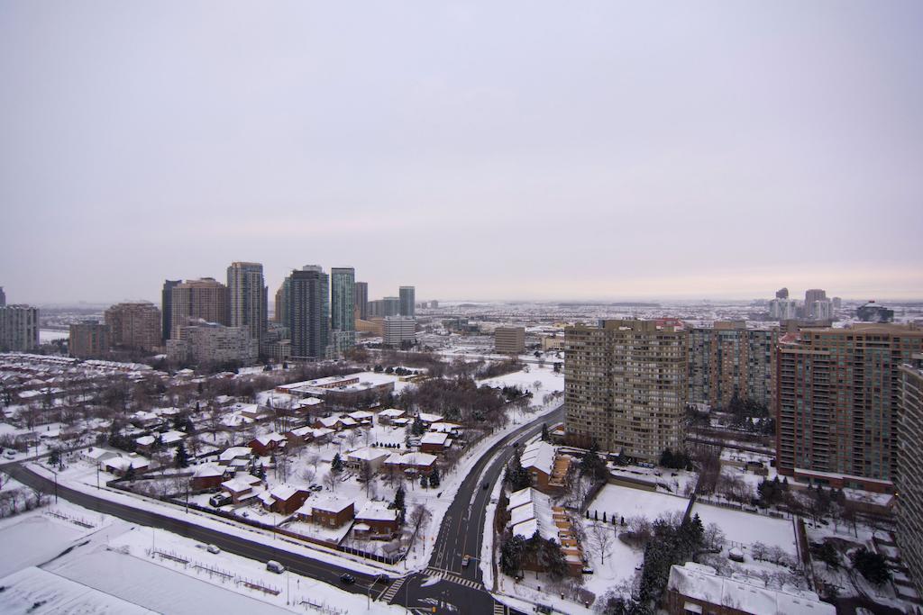 Maplewood Furnished Suites Mississauga Eksteriør billede