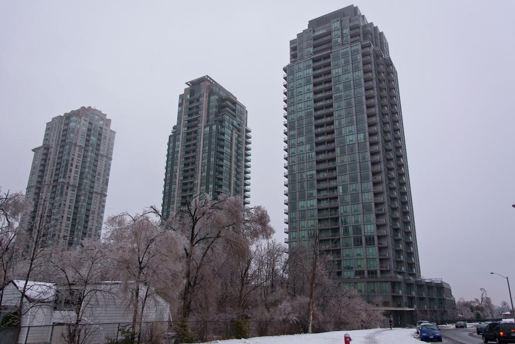 Maplewood Furnished Suites Mississauga Eksteriør billede