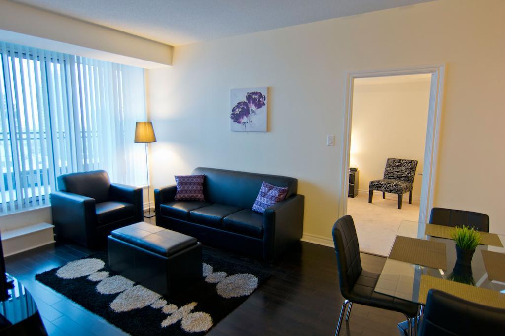 Maplewood Furnished Suites Mississauga Eksteriør billede
